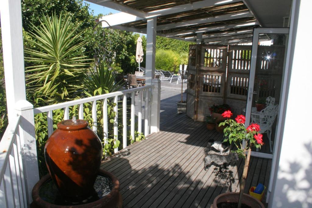 Sea Breeze Beach House Plettenberg Bay Room photo