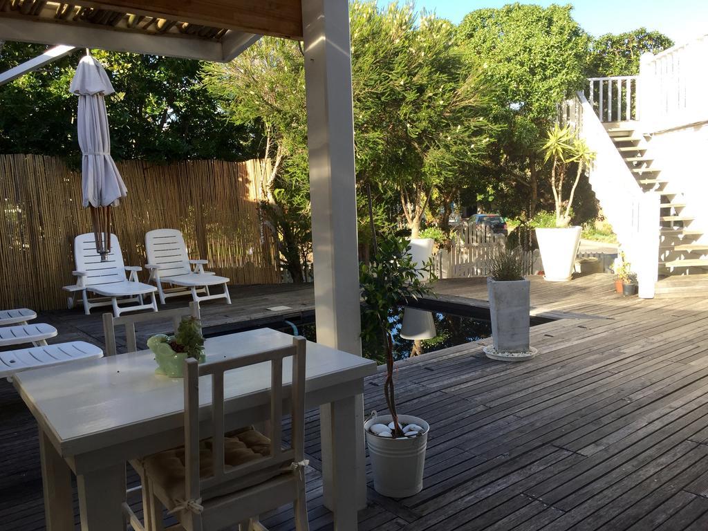 Sea Breeze Beach House Plettenberg Bay Exterior photo